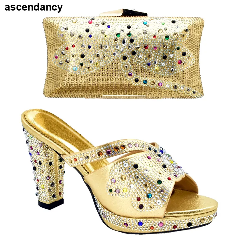 

Latest Design Shoe and Bag Set for Party In Women Italian Shoes with Matching Bag Set Decorated with Rhinestone Pumps Women Shoe