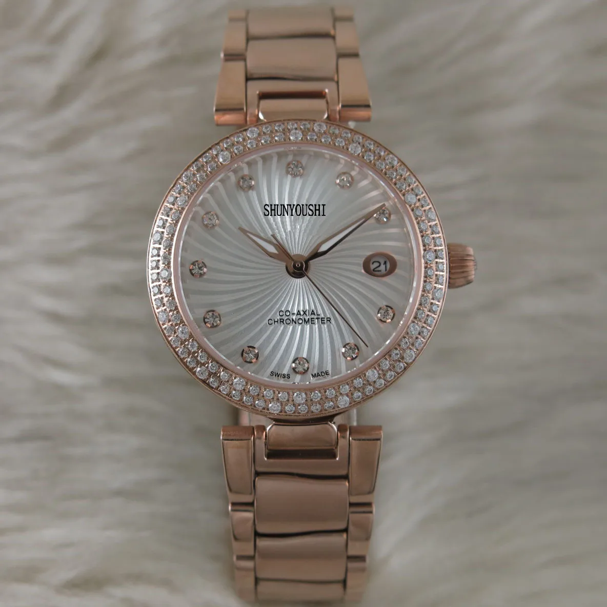 

WG05416 Women's Watches Top Brand Runway Luxury European Design Quartz Wristwatches