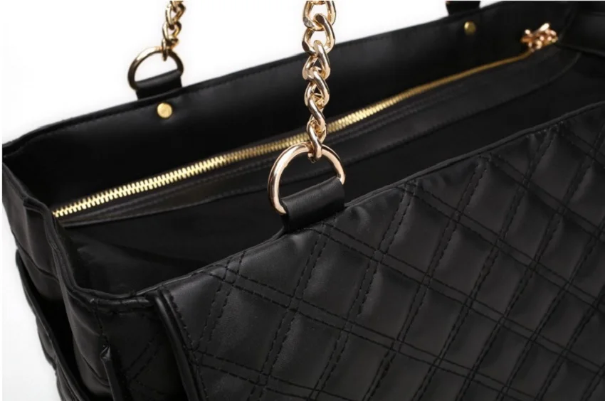 C34_New_arrival_Luxury_Pet_Carrier_Bag_Breathable_Portable_Travel_PU_Dog_Carrier_Handbag_for_Small_dog_Chihuahua_Yorkshire_6