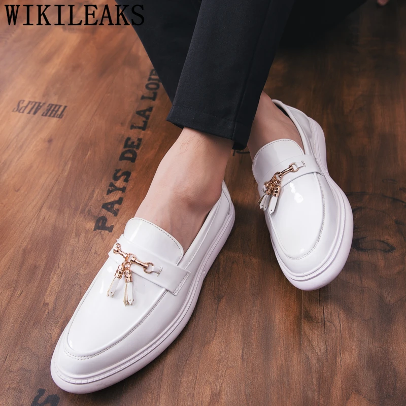 Introducir 32+ imagen white loafer shoes