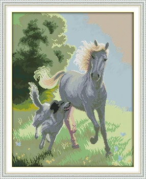 

Dog and Horse Travel Together Counted Cross-Stitching 11CT Printed 14CT Handmade Animals Cross-stitch Kits Embroidery Needlework