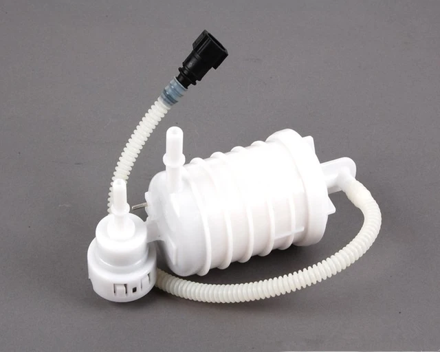 Fuel filter for BMW X3 E83 2.0d 2.0i 2.5i 3.0d 3.0i 16147186454in Fuel