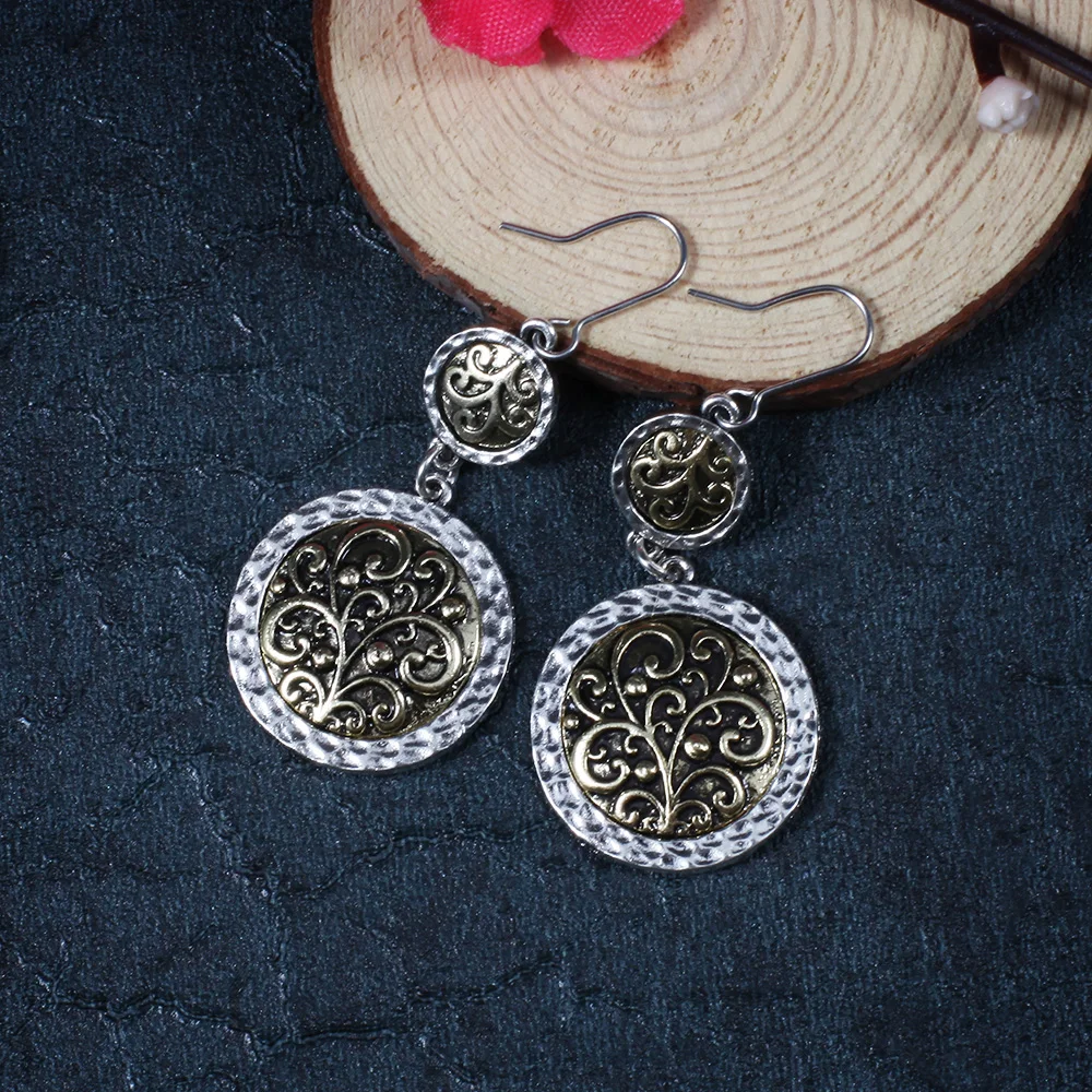 

New Hot Gold Earrings Carving Pattern Vintage Bijoux for Women Stainless Zinc Alloy Accessories Wholesale