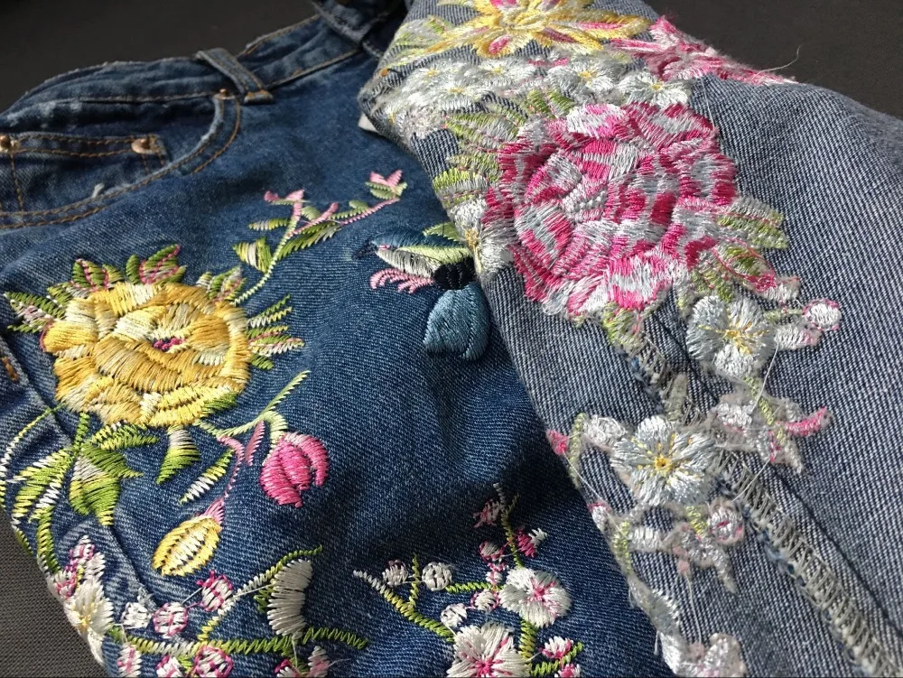2017 Europe and the United States women\'s three-dimensional 3D heavy craft bird flowers before and after embroidery high waist Slim straight jeans large code system 46 yards (21)