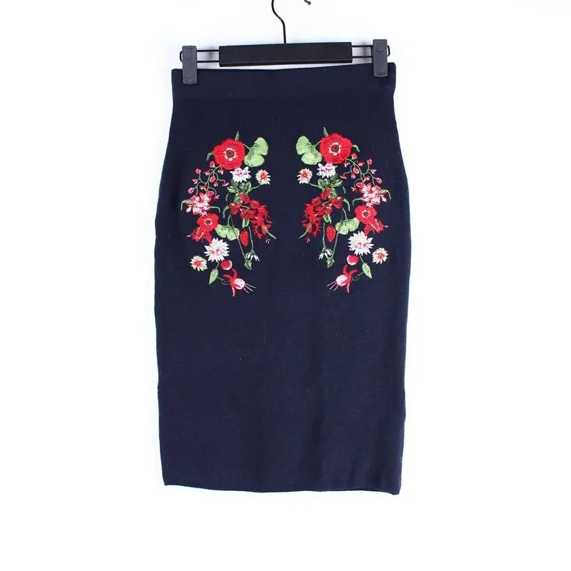 

Spanish Deg embroidered knitted spring and autumn half-length skirt