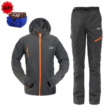 

Men Outdoor Fishing Clothing Breathable Sun UV Protection Spring Summer Sportswear Clothes Fishing Shirt Pants Free Gift Towel