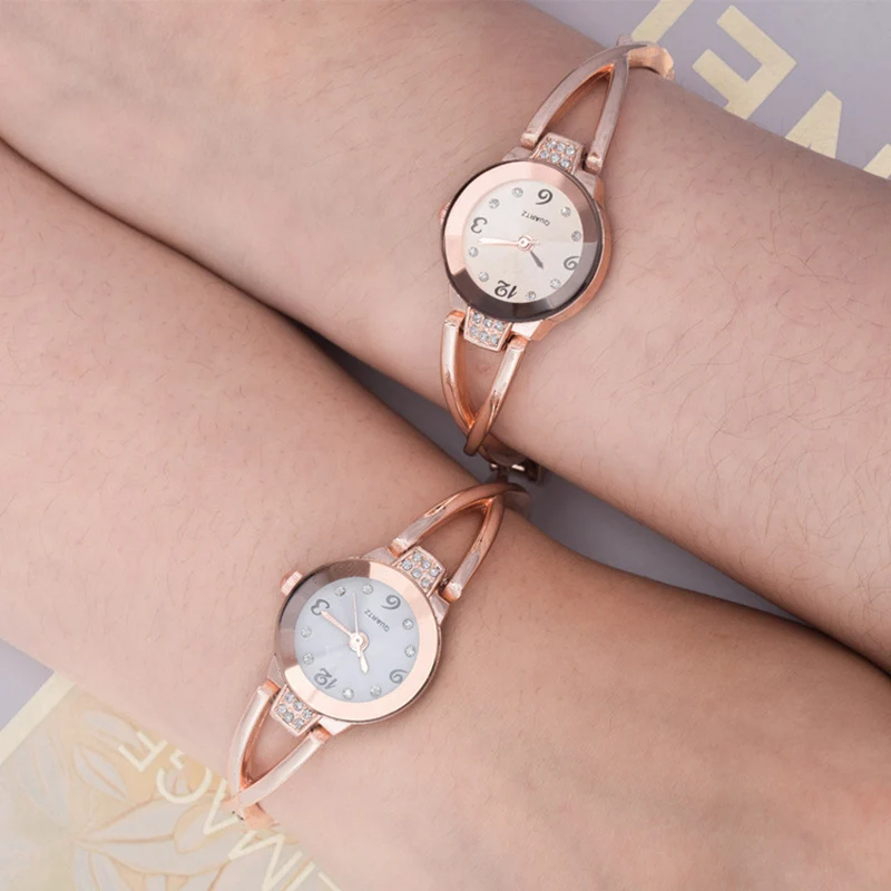 

Fashion Small Dial Women casual Watch Bracelet Ladies steel Wristwatch female diamond Alloy dress Watches Quartz clock hours