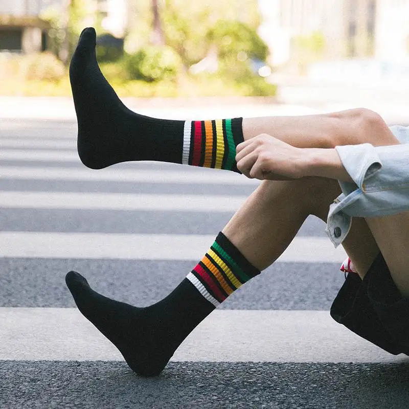 

Men socks Rainbow Striped White Black Gray Fashion Causal Socks Skateboard Hip Hop Socks Harajuku Fashion