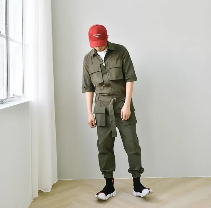 

2019 Japanese fashion men's seven-point sleeves jumpsuit men's casual Korean version short-sleeved jumpsuits singer costumes