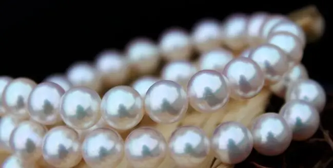 

CLASSIC 12mm round freshwater white pearl necklace 18"925silver
