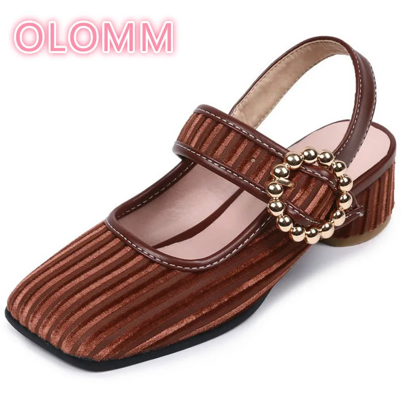 

Large Size Women's Flock Retro Metal Buckle Slingback Med Heel Comfortable Sandals Brand Design Square Toe Summer Shoes