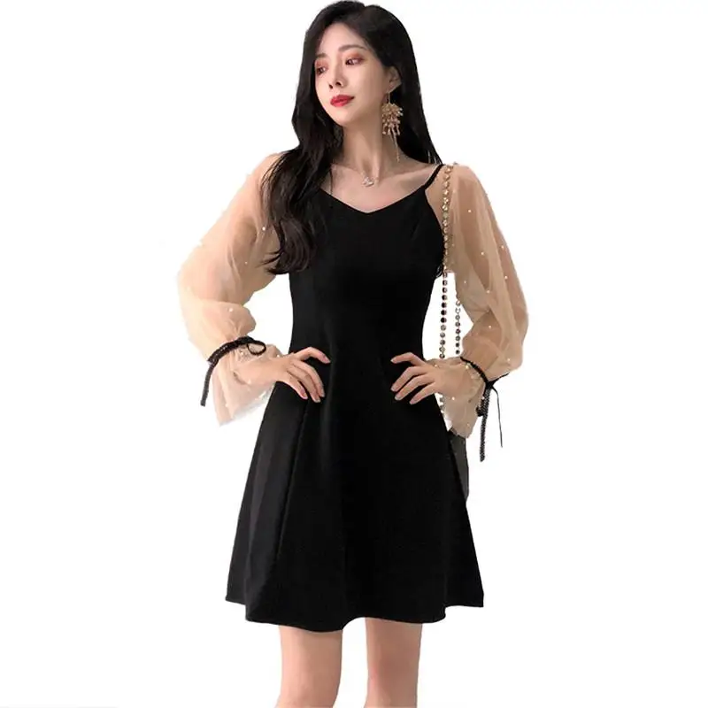 

Women 2019 Spring Autumn V-Neck Dress Female Velvet Stitching Mesh Lantern Sleeve Dress Ladies Beading A-Line Retro Vestido L130