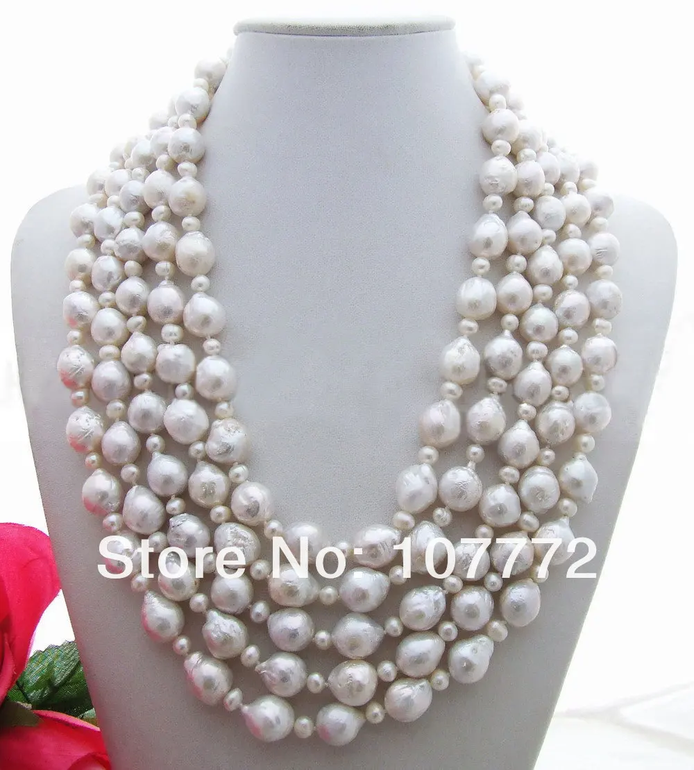 

Bead-Nucleated Pearl Necklace
