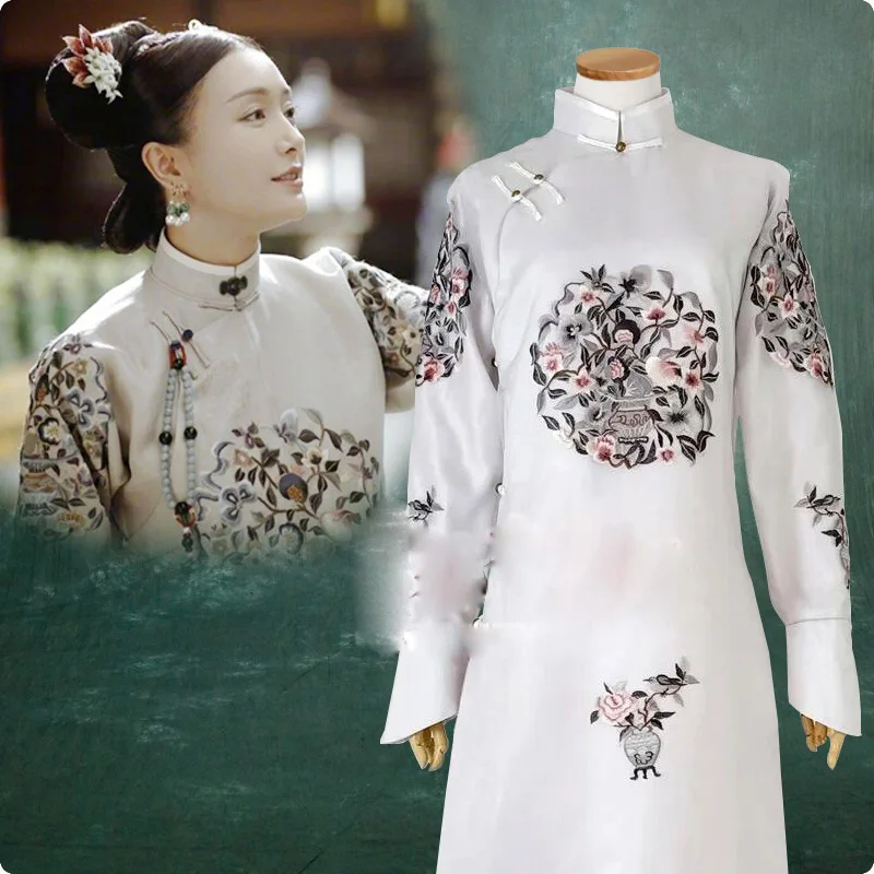 

Qin Lan Empress WuCa White Embroidery Hanfu Qing Dynasty Princess Palace Qifu Costume for Newest TV Play Story of YanXi Palace