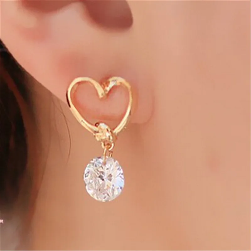 

Fashion Design Heart Rhinestone Crystal Gold Stud Earrings Piercing Ear Studs Earrings for Women Wedding Best Gift