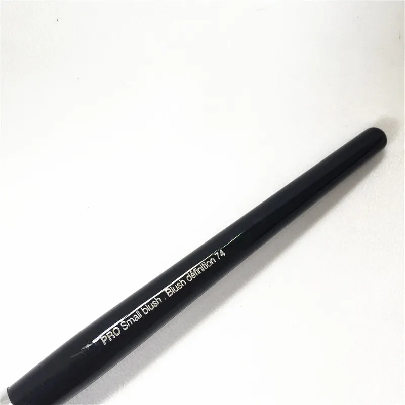 Sephora PRO Small Blush Brush #74 _ 4