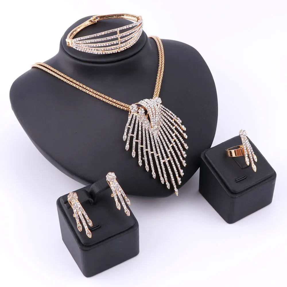 Комплект из колье серёг и кольца золотистого цвета|accessories set|african beads jewelry setbeaded set |
