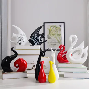 

Home Furnishing ceramic ornaments large animal jewelry lovers living room decoration company
