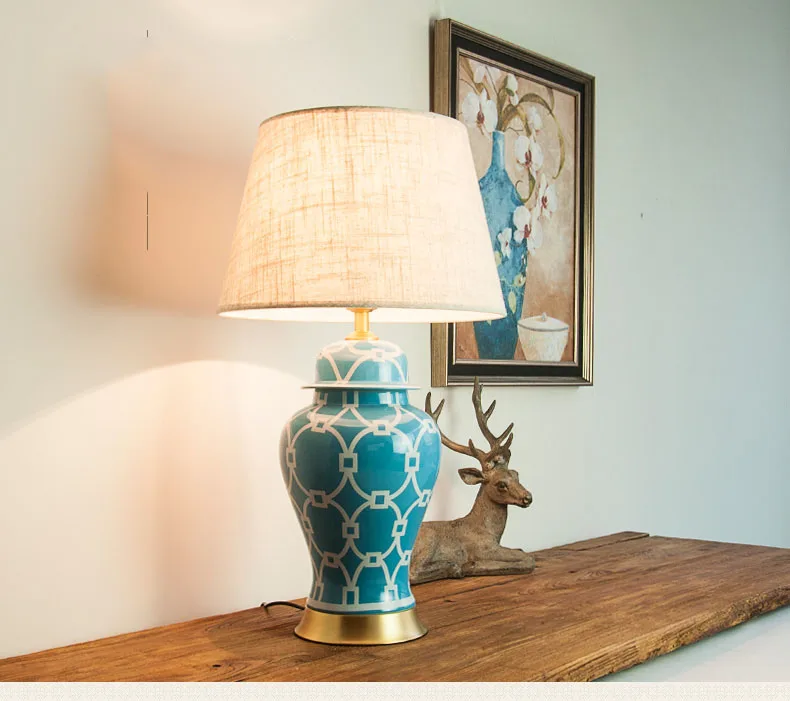 Роскошный китайский Jidezhen синий керамический Настольный светильник для гостиной спальни свет медная база настольная лампа ткань Домашнее