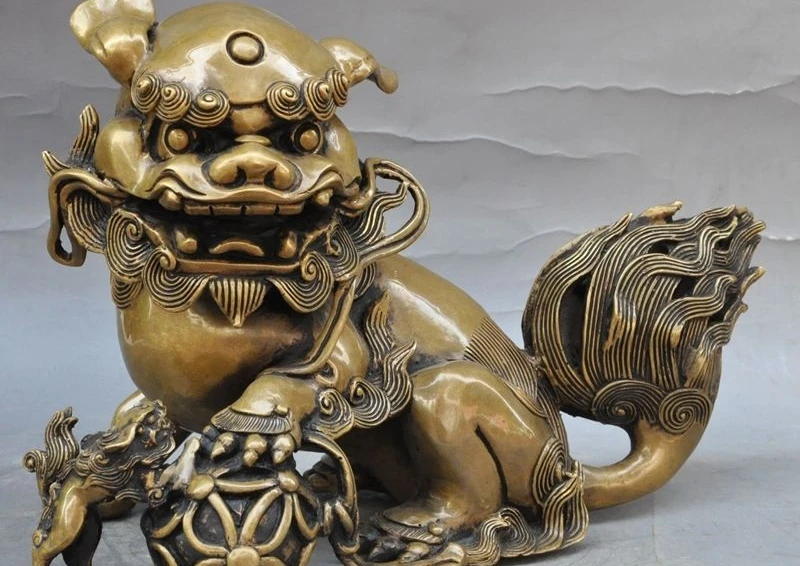 

8" chinese bronze fengshui animal foo dog Lion Child Play Hydrangea lucky statue