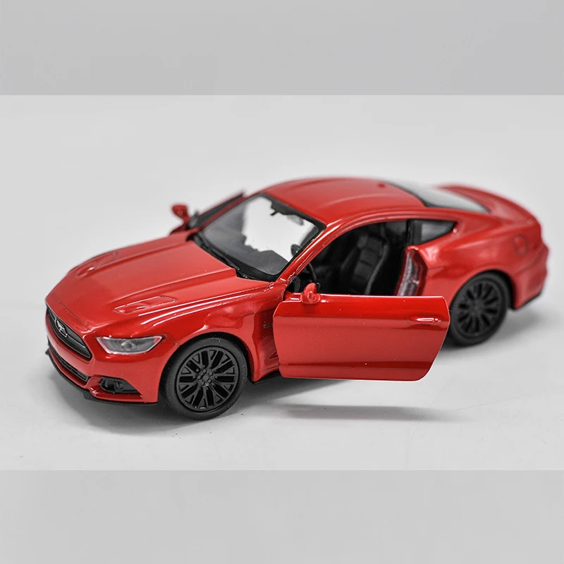 

Simulation 1:32 Die Cast Model Cars Pull back scale automobile Alloy Vehicle gld3 Coche Children Toys Racing Car Ford Mustang
