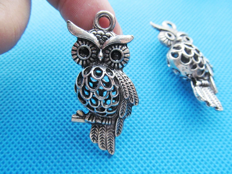 25.15mmx33.76mm Large Antique Silver tone Filigree Hollow Night Owl Pendant CharmFinding Fit 2pcs Rhinestone,DIY Accessory Jewellery