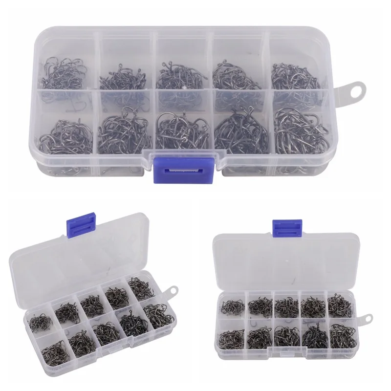 

200pcs Frogs and 20 box fishing hooks