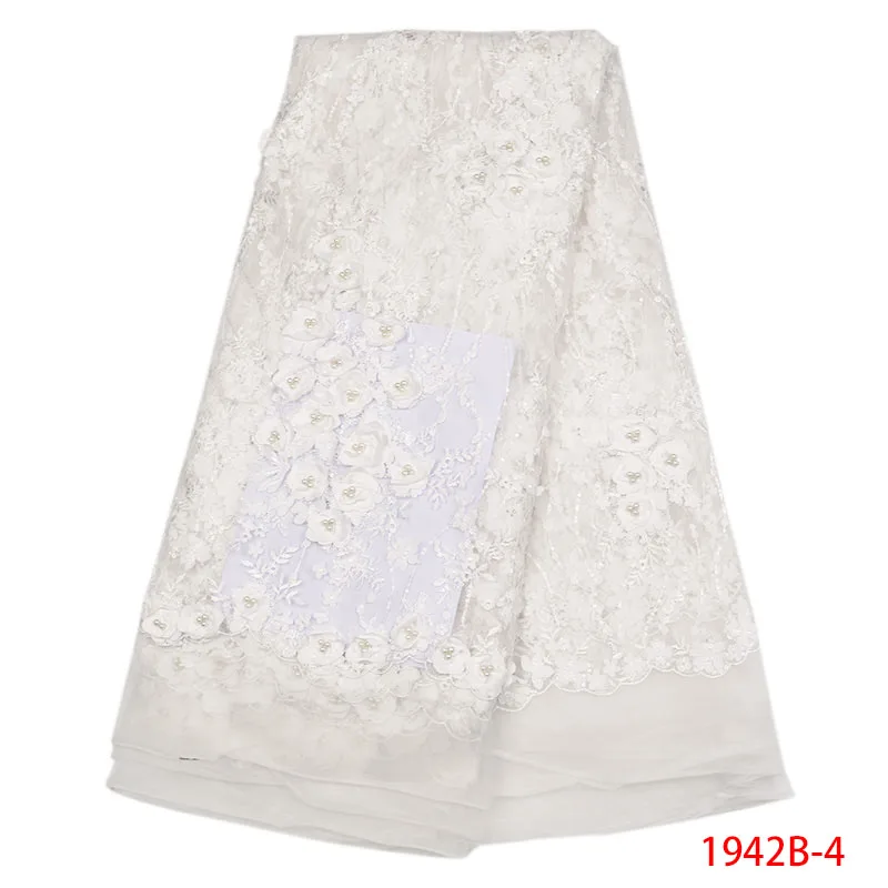

Net White Color Embroidered African 3D Lace Fabric Nigerian Tulle Lace Fabric Add Trim Beads Graceful Design Dress APW1942B-2