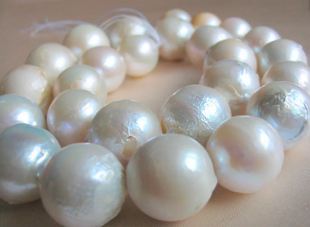 

06547 Round Cultured Freshwater Pearls Loose Beads White Nucleated 15