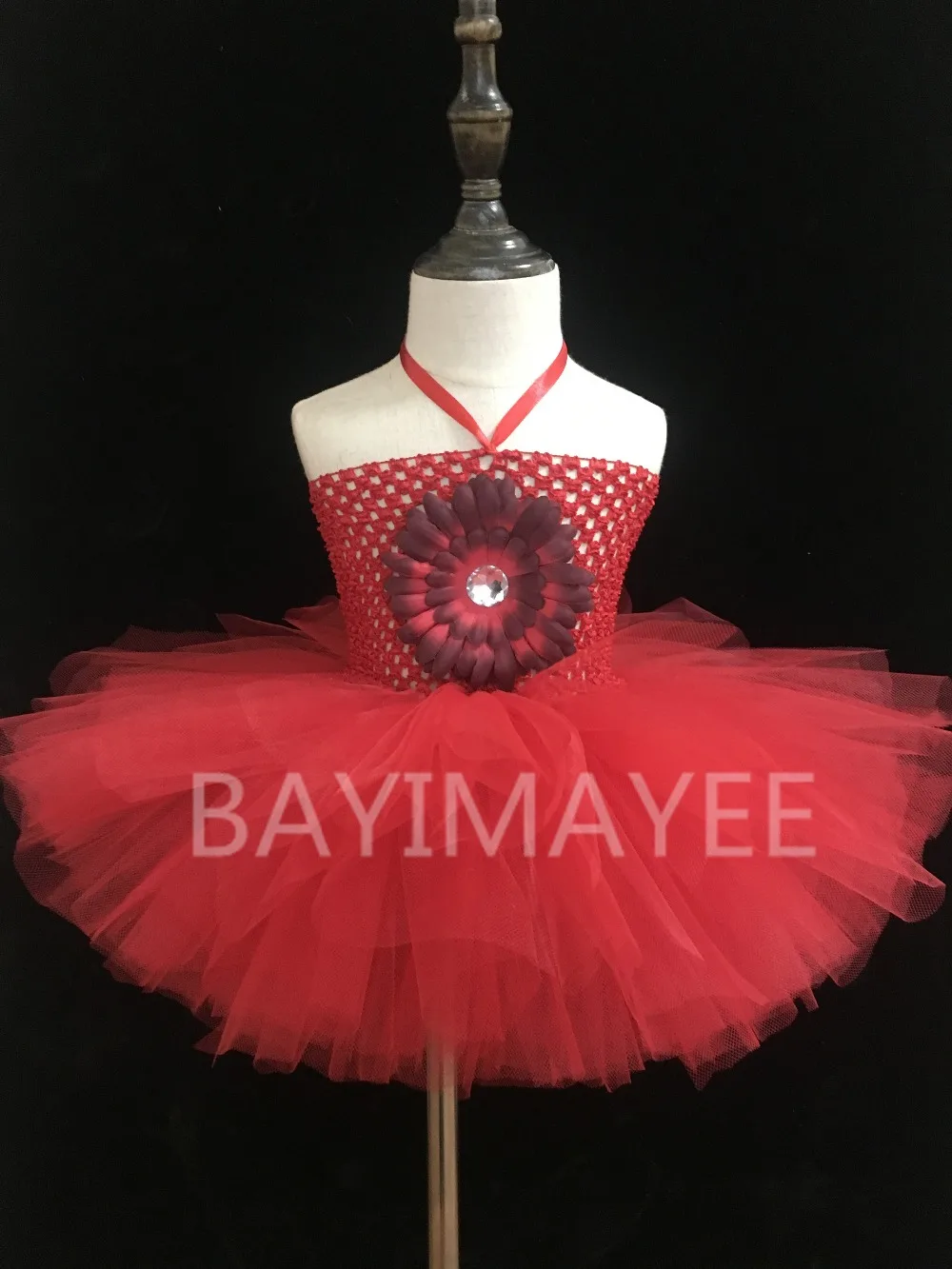 Рисунок 2 - Красочное детское вязаное платье-пачка