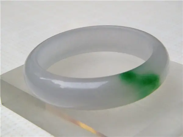 

FREE SHIPPING>>>@@ 56MM NEW VINTAGE CHINA FASHION BEAUTIFUL GREEN JADE GEMS BANGLE JADE BRACELET NEW