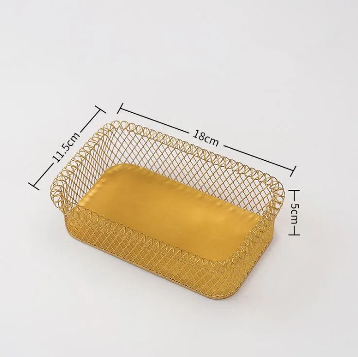 C Гостиная Бытовая Европейская металлическая приемная корзина железная художественная пустотелая неправильная корзина для фруктов Золотая Квадратная тарелка для фруктов - Цвет: C