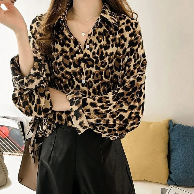

Office Leopard Print Shirt Female Loose Blouses Women Long Sleeve Turn-down Collar Blouse Vintage Top