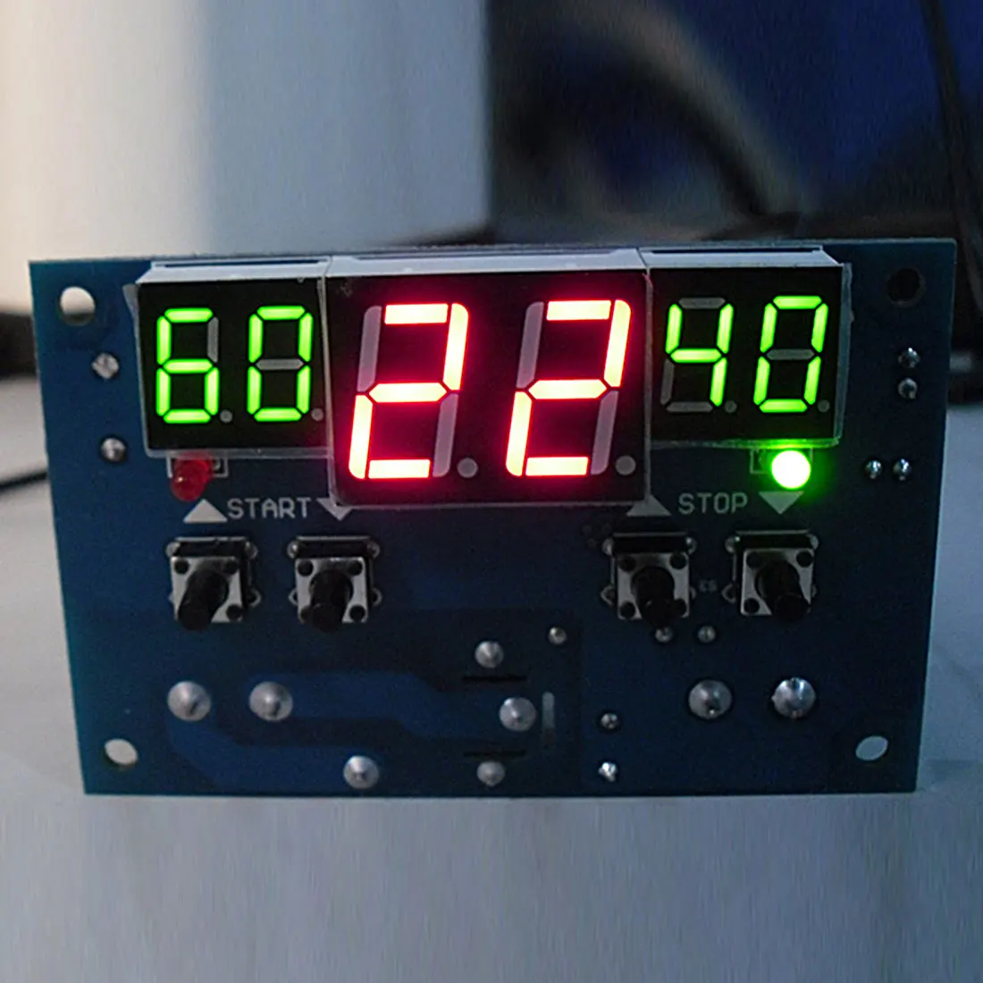 Интеллектуальный цифровой термостат регулятор температуры DC 12 В регулятор с датчиком NTC W1401