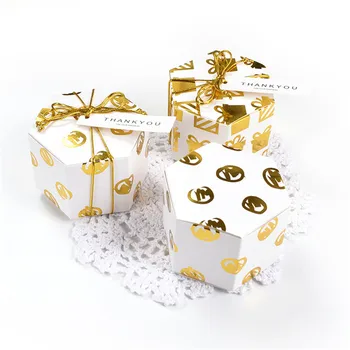 

50pcs Golden Hexagon Christmas Box Candy Dragee Gift Box Packaging Wedding Chocolate Box Baking Gifts for The New Year Party