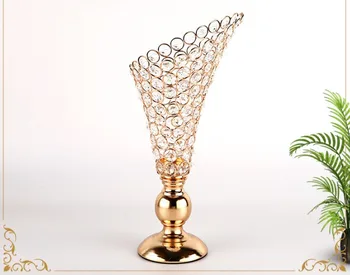 

Crystal Candlestick Flowers Candle Centerpieces Gold Candlestick for Candles Retro Wedding Candlebra Candle Stand Holder Decor