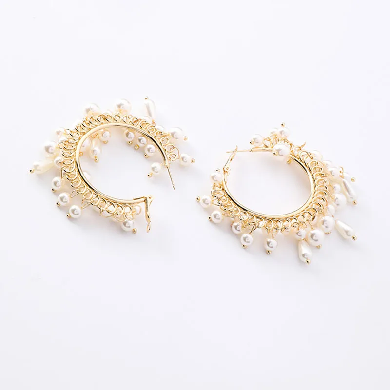 Модные жемчужные Openwork Hoop Earrings для Для женщин девушки Ретро Aretes Хооп Серьги Личность Обручи Негабаритных Ювелирные изделия Для женщин