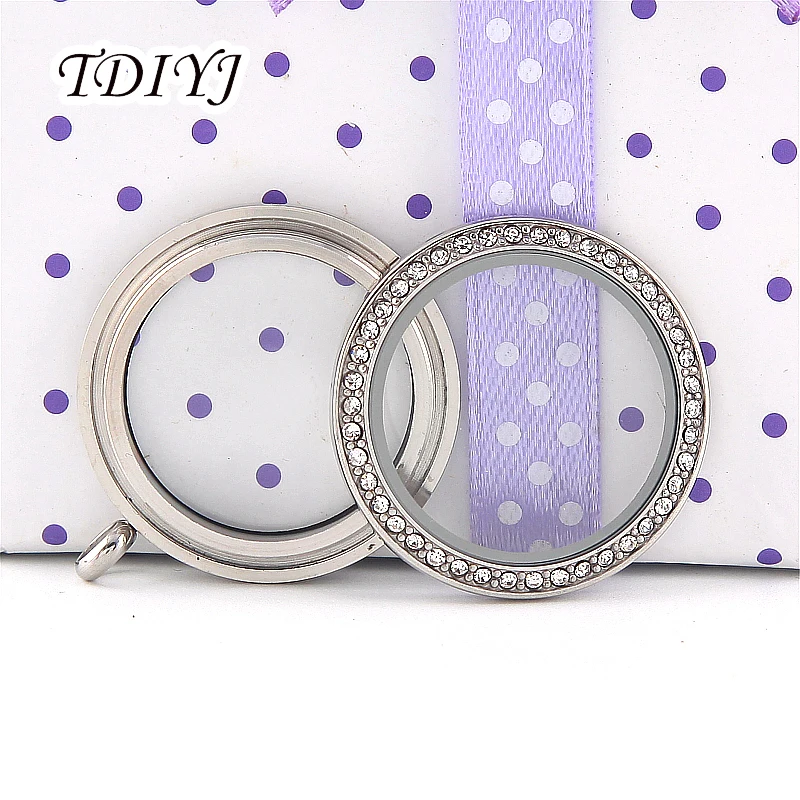 

TDIYJ 10Pcs High Quality 30mm Stainless Steel Round Twist Memory Locket with White Crystals for Floating Charms as Women Gifts