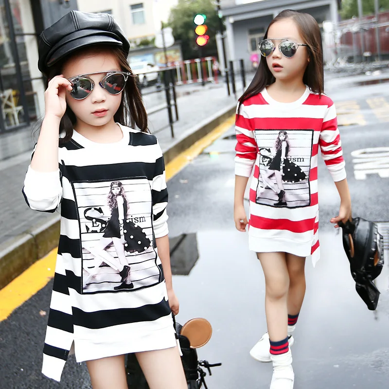 

Spring Fall 2018 New Girls Clothes Long-sleeved Round Collar Printing Irregular Stripe T-shirt Black Red Color Color 4-12 Ages