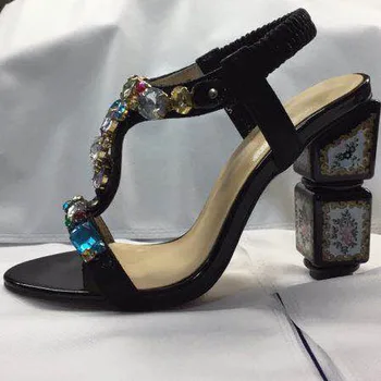 

2019 Latest Colorful Gemstones T-strap High Heel Sandals Totem Block Heel Summer Designer Shoes Women