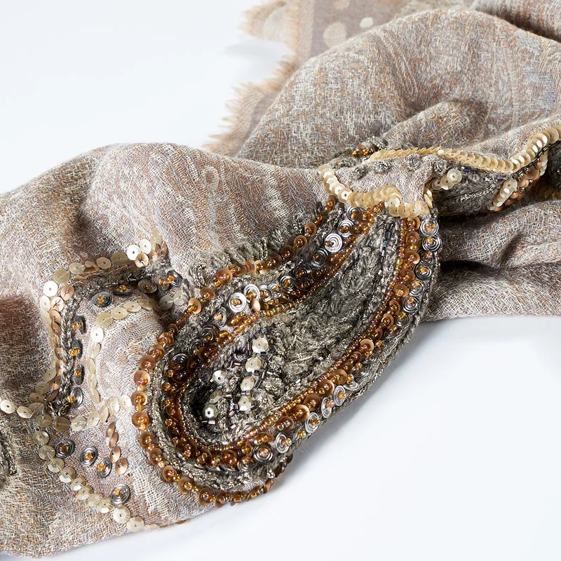 

2019 Nepal shawl handmade beaded warm merino wool shawl scarf scarf women dual-use earth color