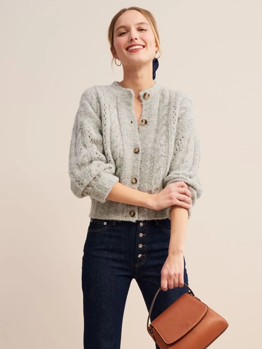 

Hollow Out Solid Short Sweater Autumn Winter Women O Neck Long Sleeve Button Patched Chic Loose Sweater 2019 Casual Vintage Tops