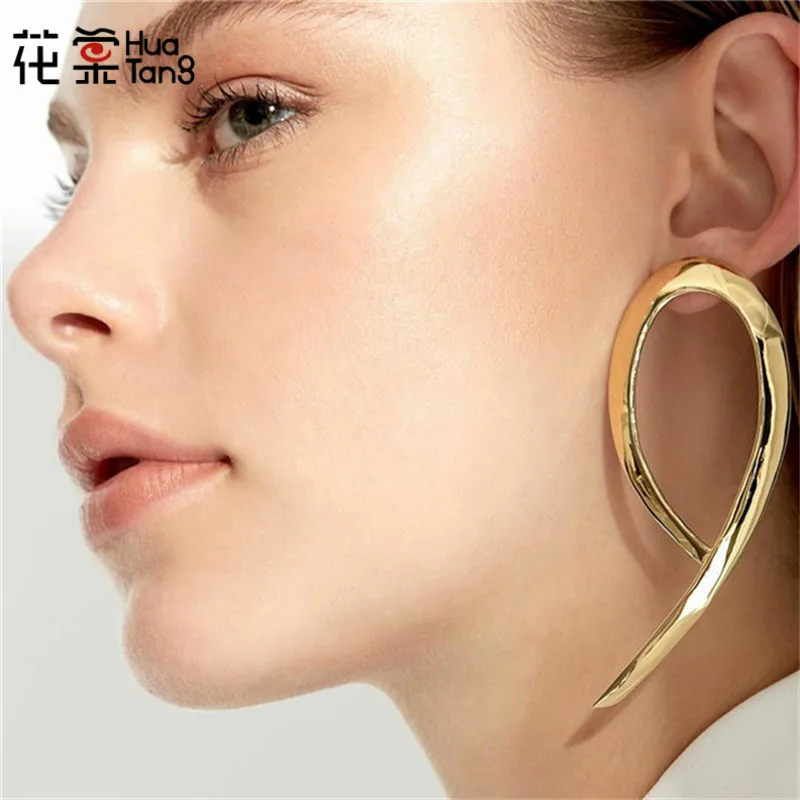 

HuaTang Exaggerated Punk Love Heart Earring Gold Color Pericing Drop Earrings for Women Girl Geometric Earring Jewelry 6146