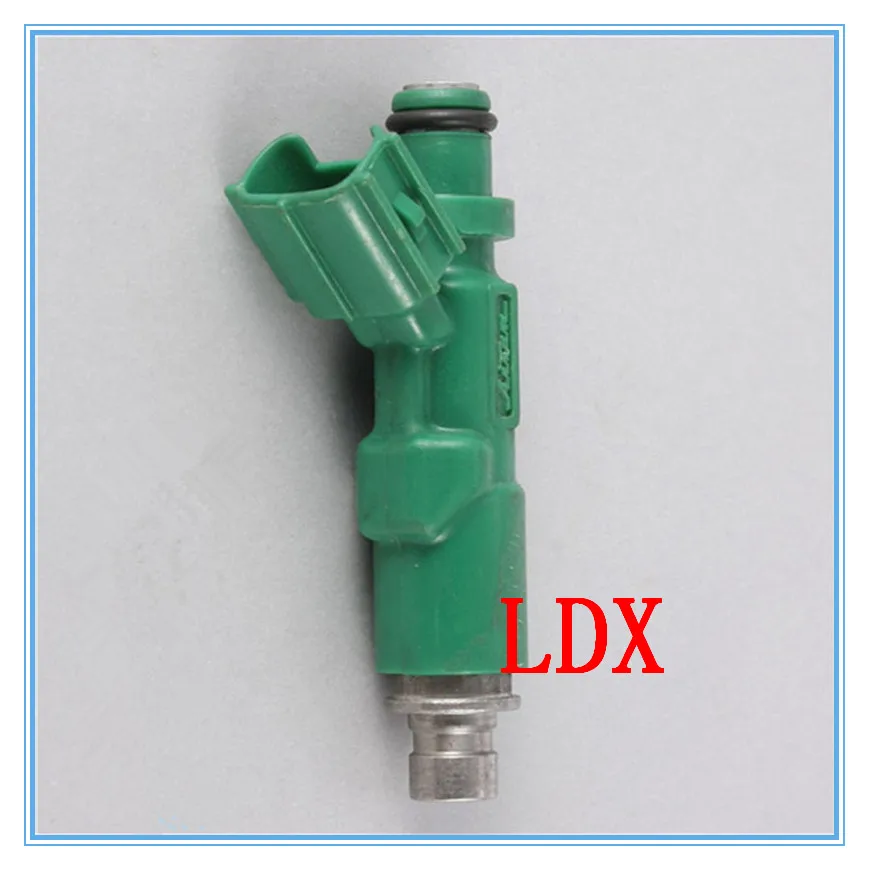 Fuel Injector fit for Echo/Prius/Scion xA/Scion xB OEM23209 21020