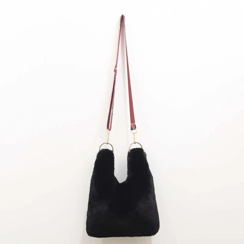 Модные дизайнерские женские сумки из искусственного меха кролика рекс Осень Зима Новая роскошная плюшевая женская сумка - Цвет: black faux fur bags