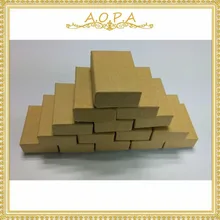 Горячая поставляется с хлопком высокого качества от мануфактуры жестких крафт-коробок для ювелирных изделий