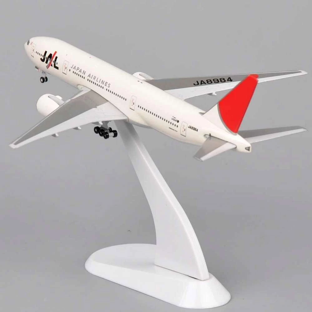 diecast airplane