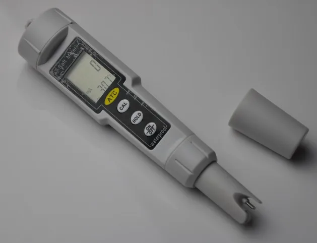 Pen Type Salt Meter LCD Digital Water Proof 0 To 9999 mg/L CT-3081 Salinity Tester Water Quality An