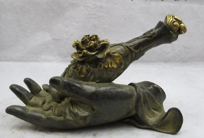

Chinese Folk Copper Bronze Gilt Buddhism Kwan Yin Hand Hold flower bottle Vase
