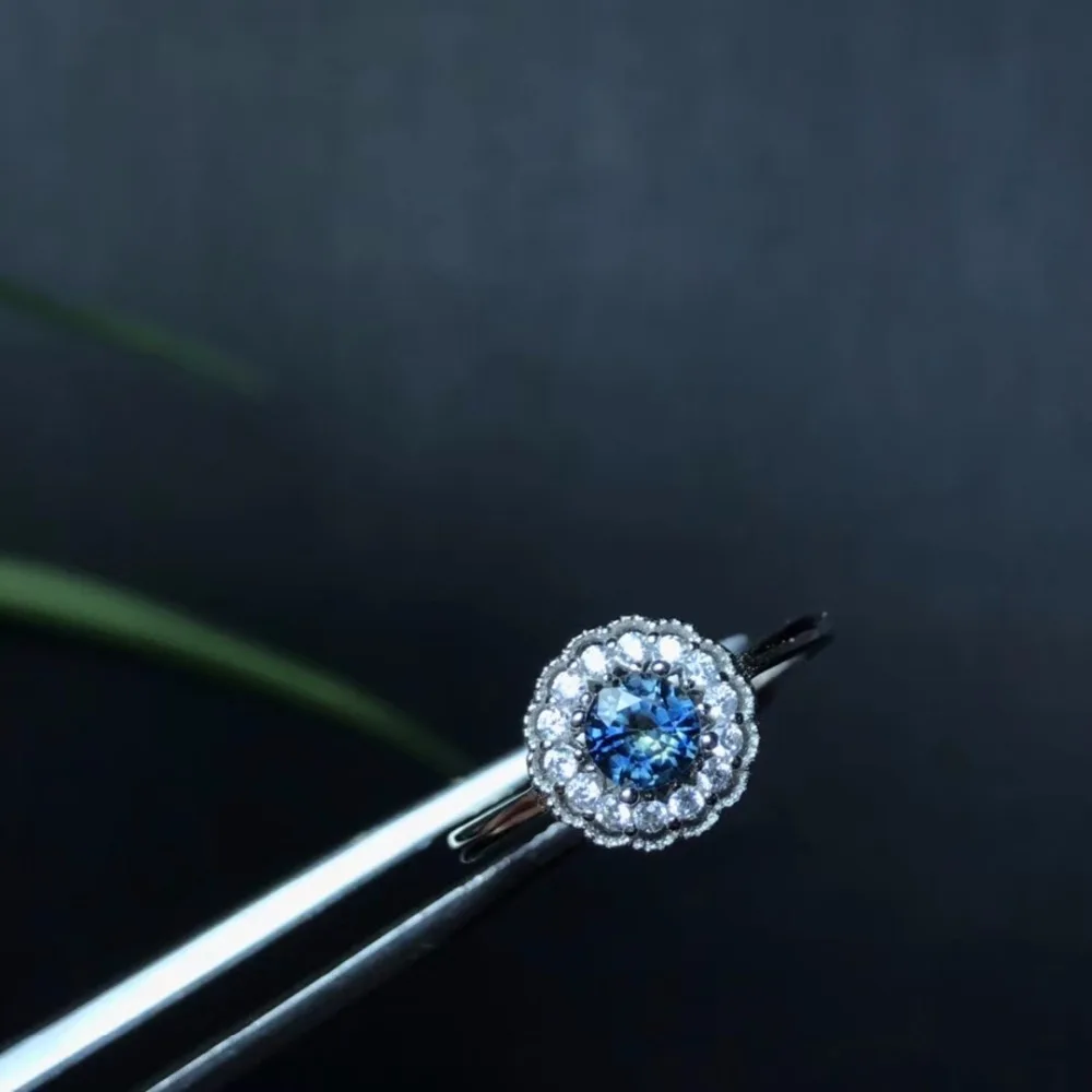 

Кольцо с натуральным сапфиром, классический стиль, драгоценный камень идеального качества, серебро 925 пробы, особенно рекомендуется